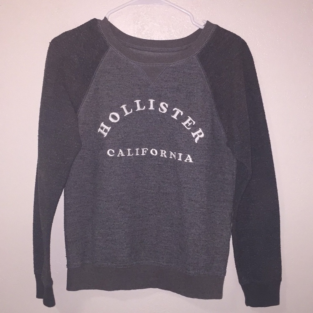 Hollister crew cut